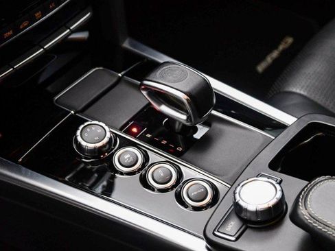 Used 2014 Mercedes-Benz E 63 AMG S-Model image 11