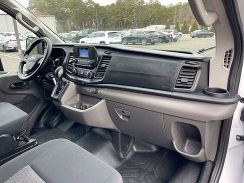 Certified 2024 Ford Transit 250 Low Roof w/ Exterior Upgrade Package image 11
