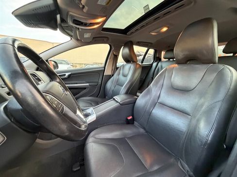 Used 2016 Volvo V60 T5 Platinum AWD/4WD image 26