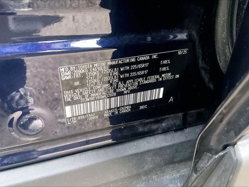 Used 2025 Toyota RAV4 XLE FWD image 34