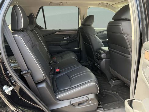 New 2026 Honda Pilot Elite image 18
