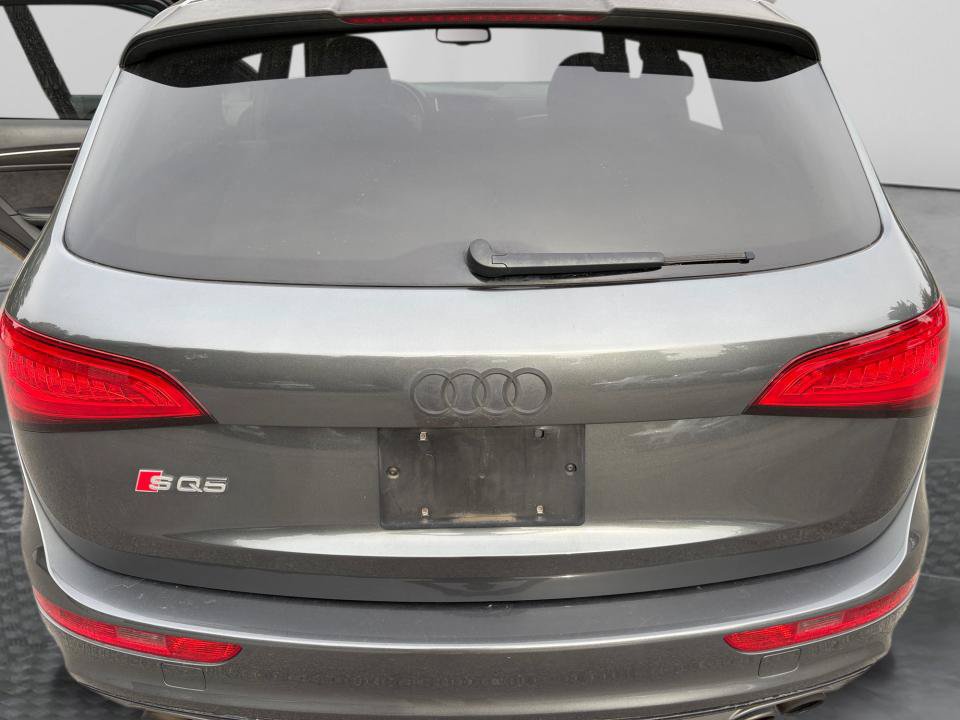 Used 2016 Audi SQ5 Premium Plus w/ Technology Package AWD/4WD image 14