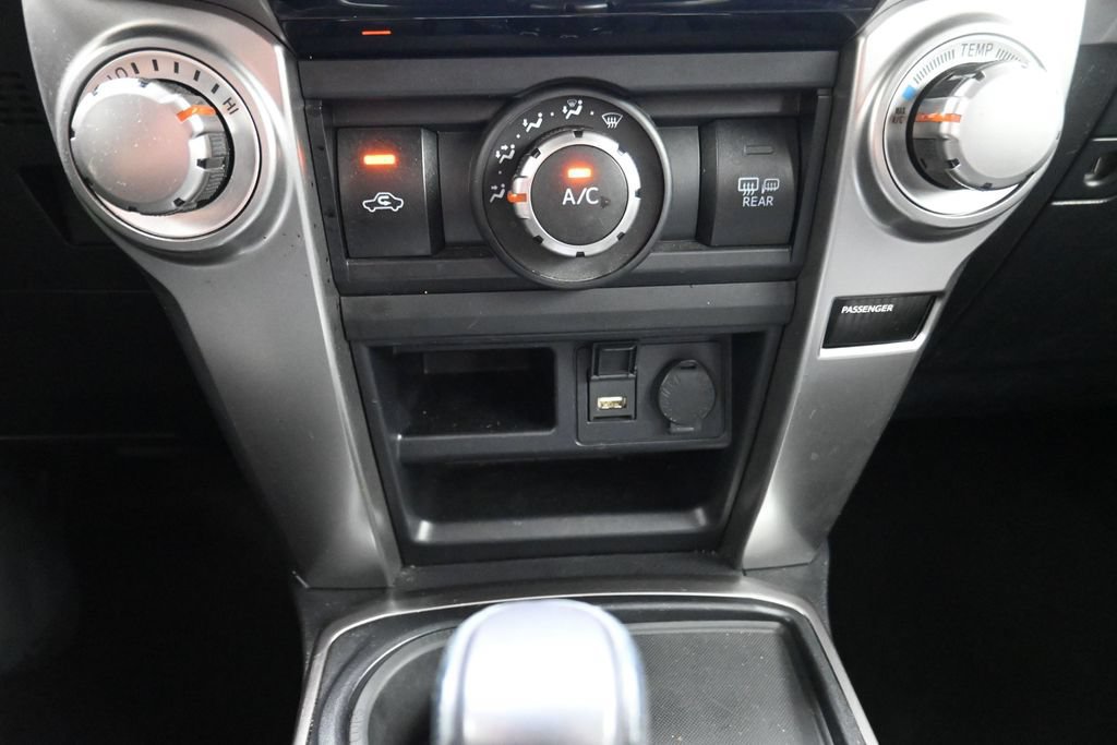 Used 2020 Toyota 4Runner SR5 RWD image 8