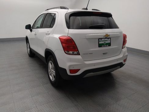 Used 2022 Chevrolet Trax LT w/ Driver Confidence Package AWD/4WD image 6