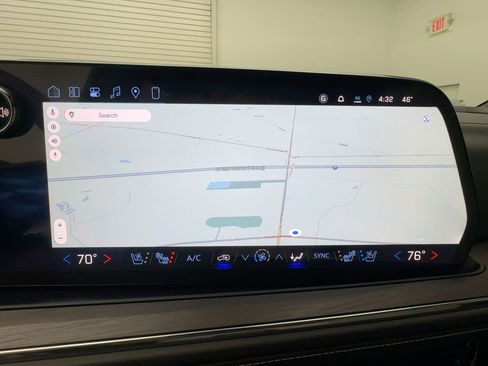 New 2026 Chevrolet Suburban Premier w/ Sun And Tow Package image 24