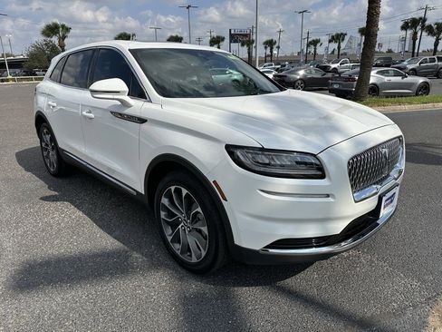 Certified 2023 Lincoln Nautilus Reserve w/ Class II Trailer Tow Package image 8