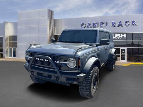 Used 2023 Ford Bronco Wildtrak AWD/4WD image 12