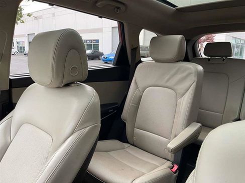 Used 2016 Hyundai Santa Fe Limited w/ Option Group 04 image 71