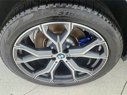 Used 2024 BMW X5 M60i image 58