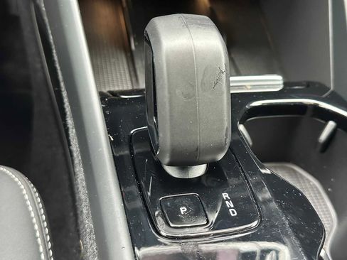 Used 2023 Volvo C40 P8 Recharge Plus w/ Climate Package image 30