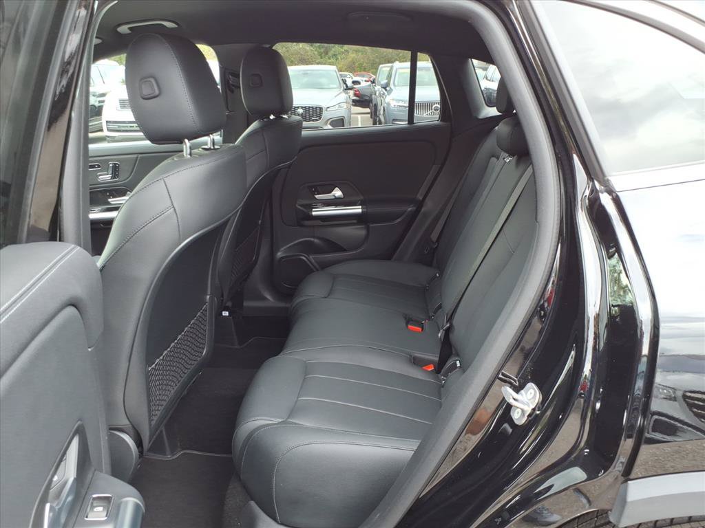 Used 2023 Mercedes-Benz GLA 250 4MATIC image 12