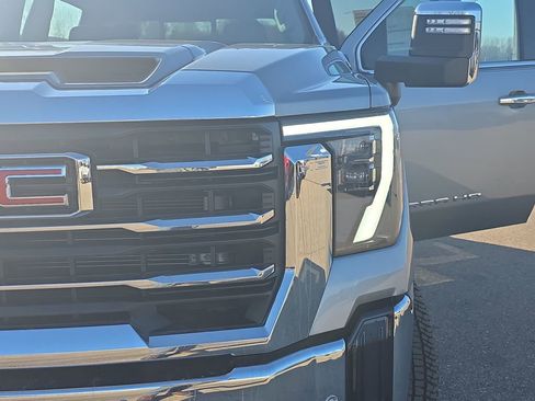 New 2026 GMC Sierra 2500 SLT w/ Max Trailering Package image 31