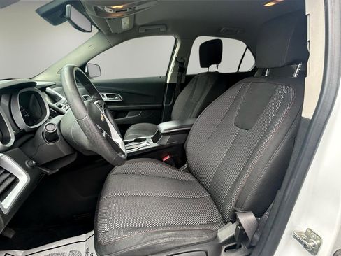 Used 2017 Chevrolet Equinox LT AWD/4WD image 10