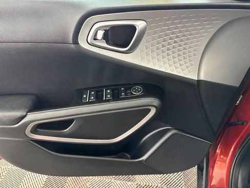 Used 2022 Kia Soul LX w/ Technology Package FWD image 20