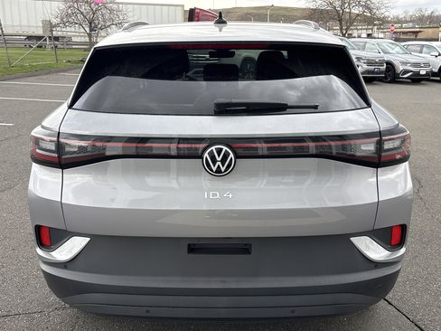 Used 2023 Volkswagen ID.4 S RWD image 5