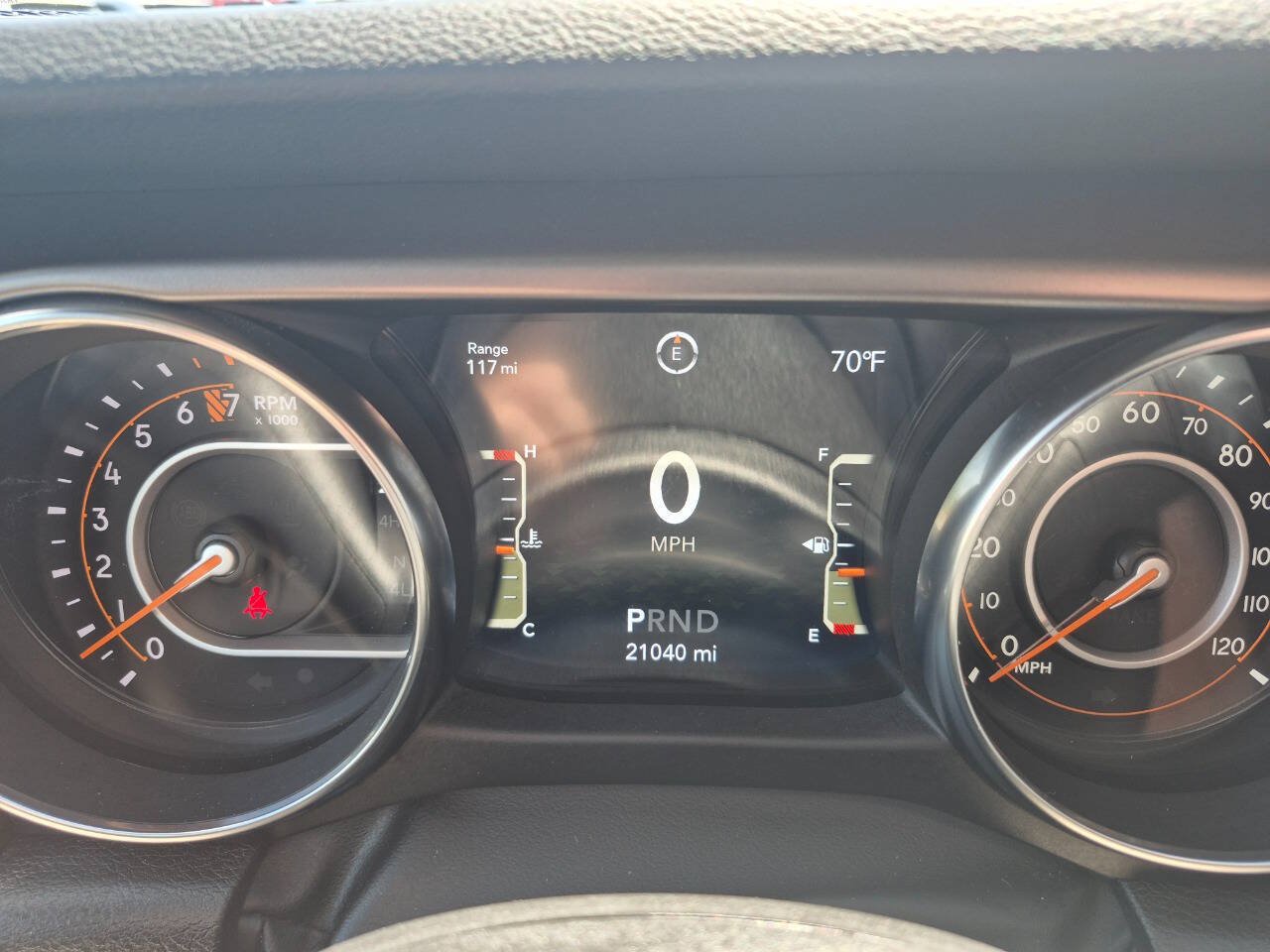 Used 2023 Jeep Gladiator Sport AWD/4WD image 15