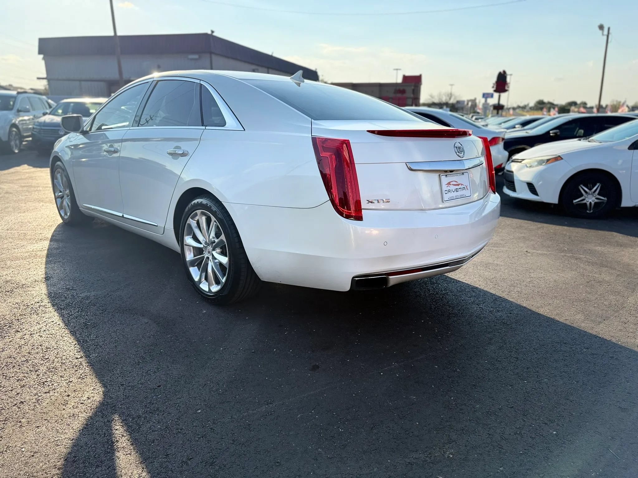 Used 2013 Cadillac XTS Premium FWD image 5