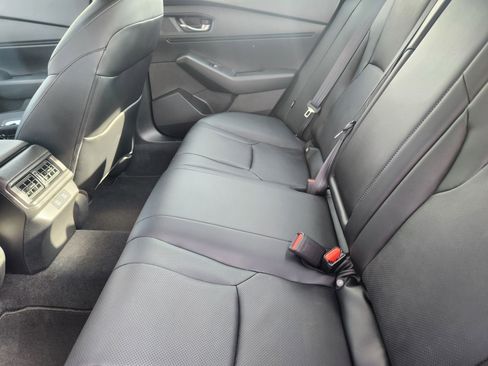 Used 2023 Honda Accord EX-L image 10