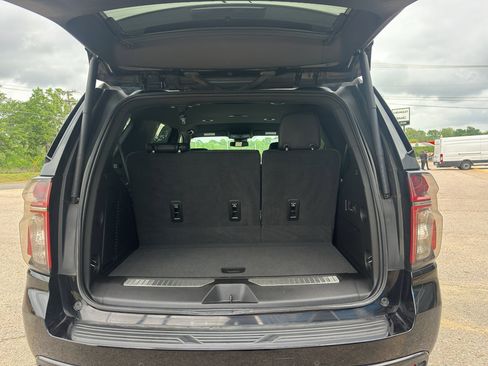 Used 2024 Chevrolet Tahoe RST w/ Luxury Package AWD/4WD image 28
