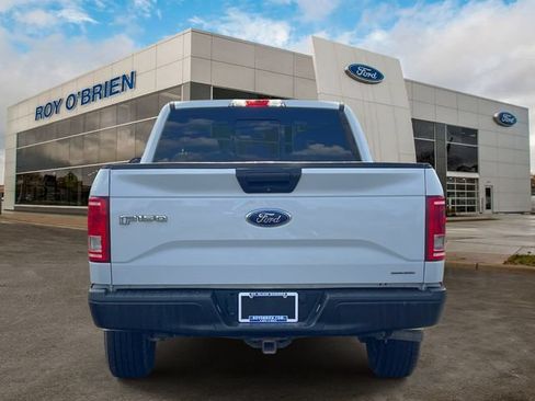 Used 2016 Ford F150 XL w/ Equipment Group 101A Mid AWD/4WD image 4