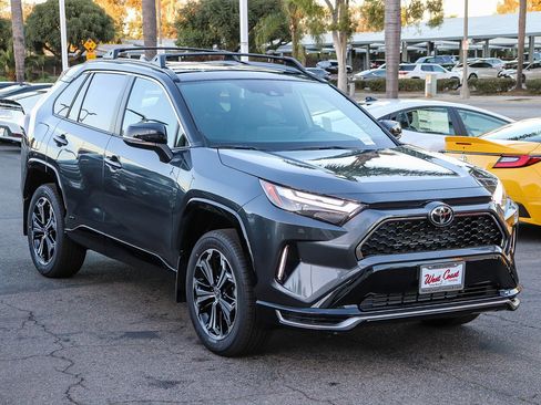 New 2025 Toyota RAV4 XSE image 3