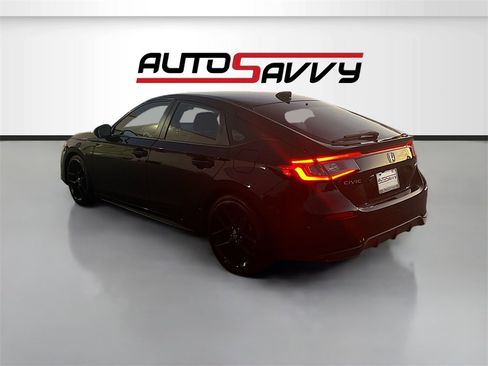 Used 2024 Honda Civic Sport image 5