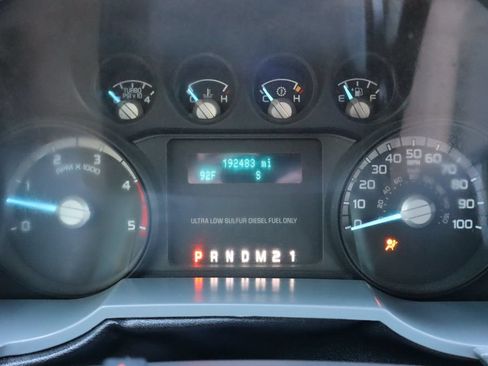 Used 2016 Ford F250 XL w/ Power Equipment Group AWD/4WD image 33