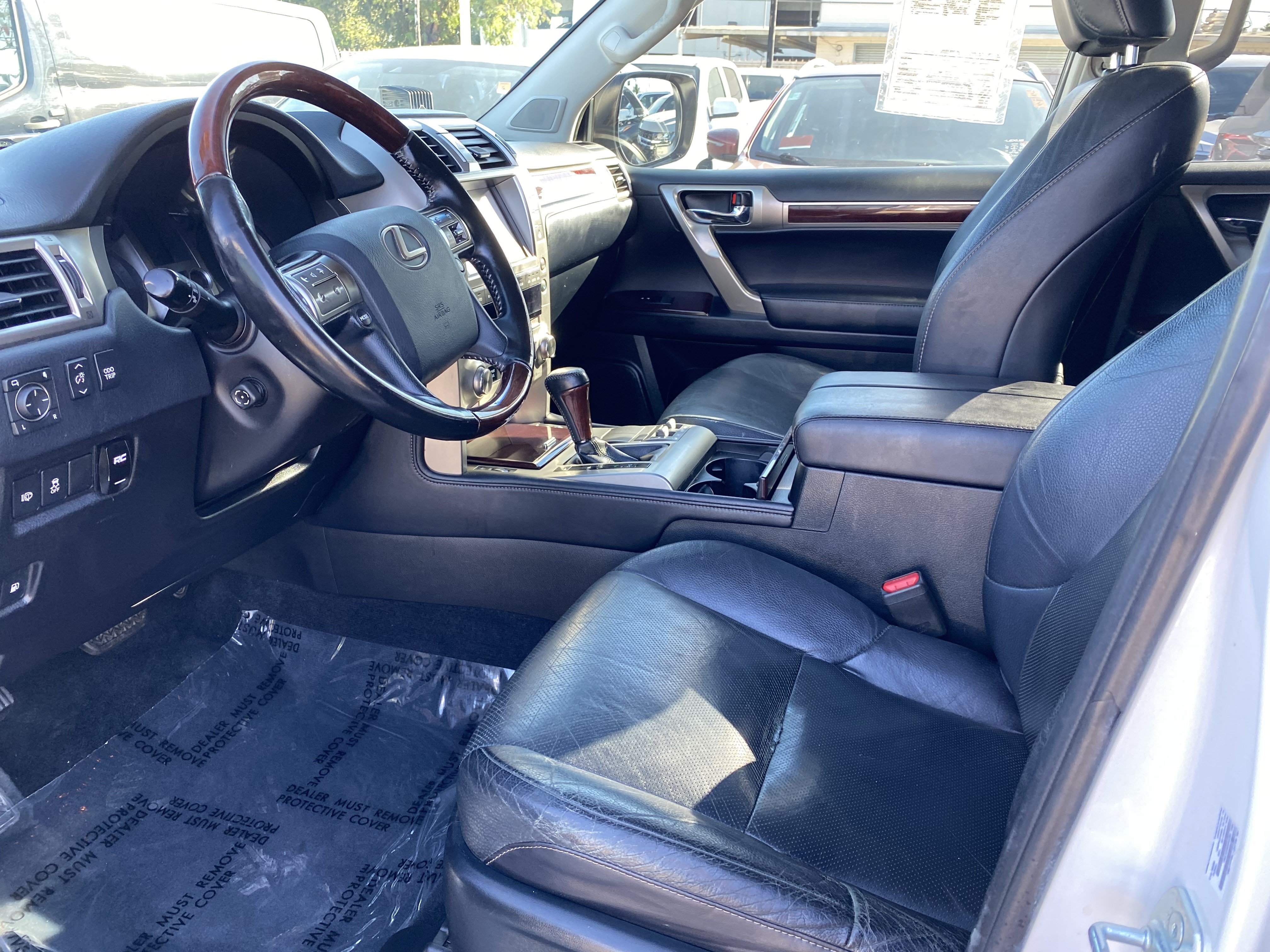 Used 2018 Lexus GX 460 Premium AWD/4WD image 14