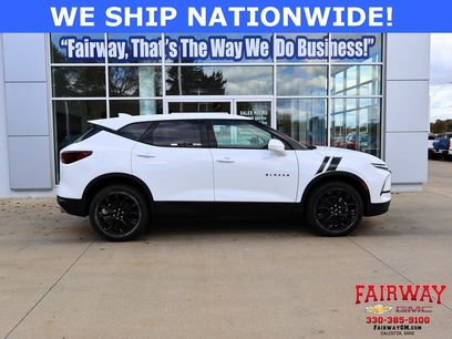New 2025 Chevrolet Blazer LT w/ LPO, Black Sport Package