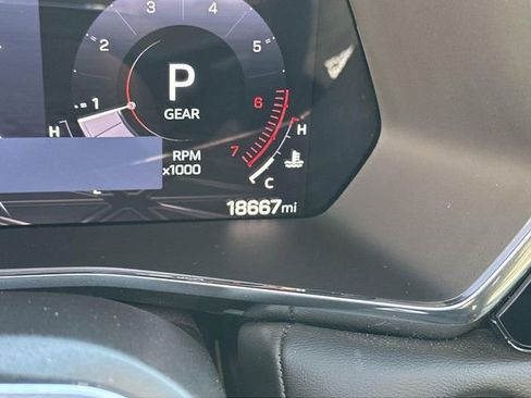 Used 2024 GMC Canyon Elevation w/ Trailering Package image 11