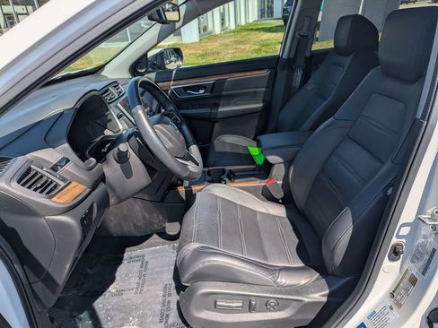 Used 2022 Honda CR-V Touring image 16