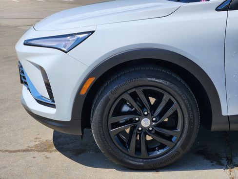 Used 2024 Buick Envista Preferred w/ Convenience I Package image 25