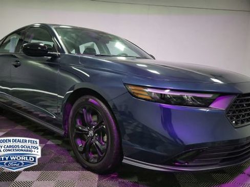 Used 2025 Honda Accord SE image 2