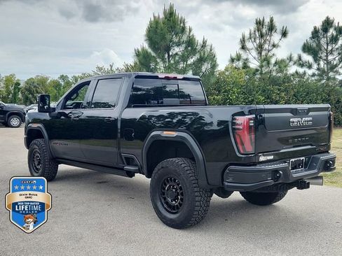 New 2026 GMC Sierra 2500 AT4X w/ AT4X AEV Edition AWD/4WD image 3