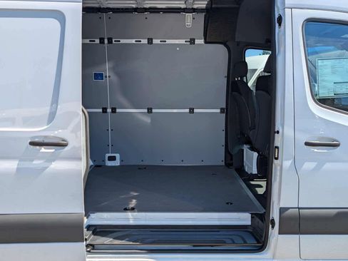 New 2025 Mercedes-Benz Sprinter 2500 image 15