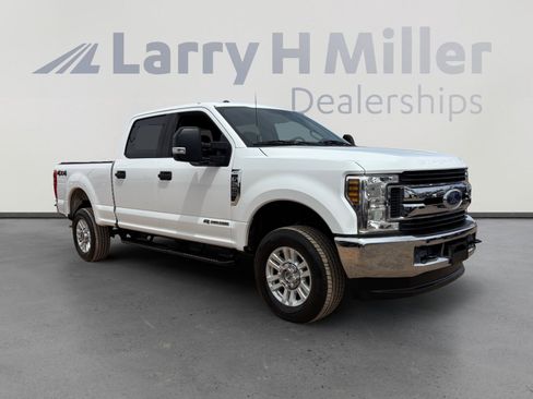 Certified 2019 Ford F250 XLT AWD/4WD image 7