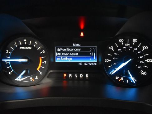 Used 2018 Ford Explorer FWD image 9