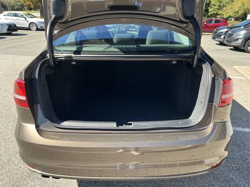 Used 2015 Volkswagen Jetta S FWD image 17