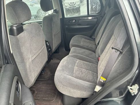 Used 2006 GMC Envoy SLE AWD/4WD image 7