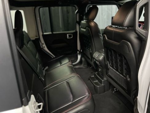 Used 2021 Jeep Wrangler Unlimited Rubicon w/ Dual Top Group image 26