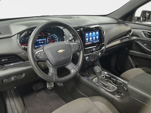 Used 2023 Chevrolet Traverse LT AWD/4WD image 15