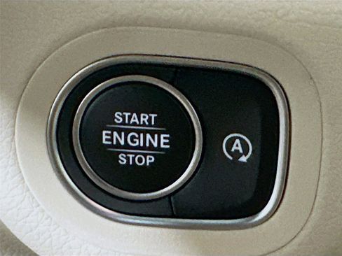 Certified 2026 Mercedes-Benz GLE 450 GLE 450 image 16