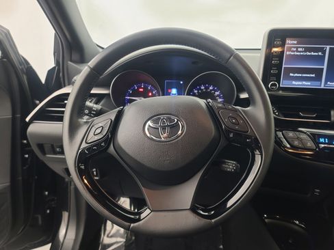 Used 2021 Toyota C-HR Nightshade image 28