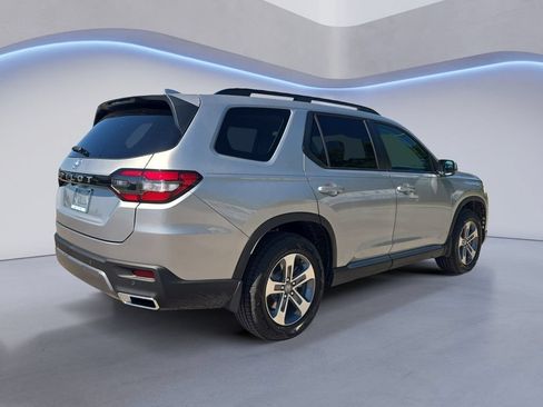New 2026 Honda Pilot EX-L image 6