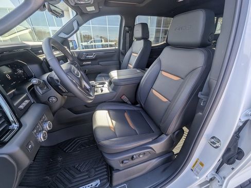 New 2026 GMC Sierra 1500 AT4 w/ AT4 Premium Package image 14