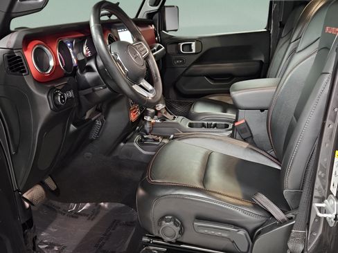 Certified 2020 Jeep Gladiator Rubicon AWD/4WD image 14
