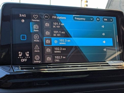 New 2026 Volkswagen Atlas SE FWD image 16
