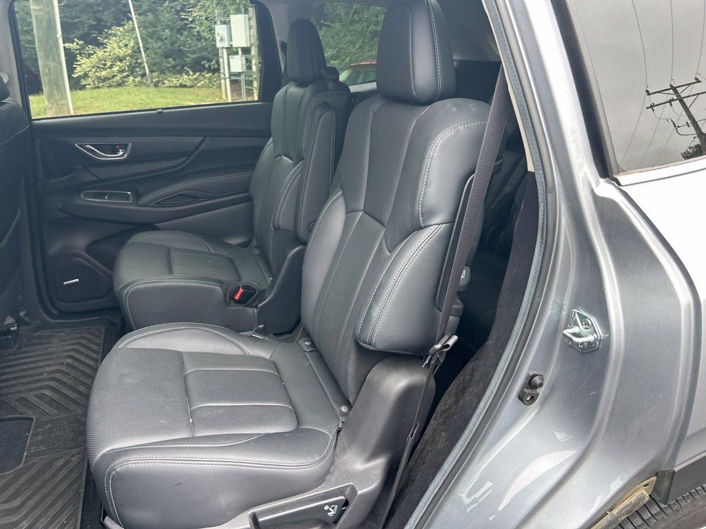 Used 2024 Subaru Ascent Limited w/ Technology Package AWD/4WD image 16