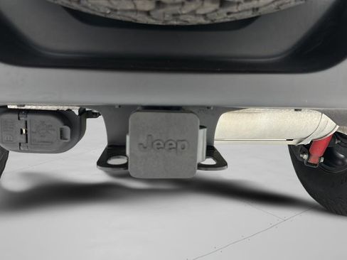 Used 2024 Jeep Wrangler Unlimited AWD/4WD image 10