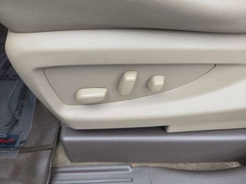 Used 2018 GMC Sierra 1500 SLT image 17